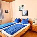 Burggarten Wine Residences - Wein Direkt Vom Winzer, Ebike & Eauto Aufladen Und Parken Apartment Burg (Bernkastel-Wittlich)