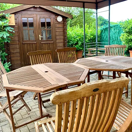 Burggarten Wine Residences - Wein Direkt Vom Winzer, Ebike&eauto Aufladen Und Parken