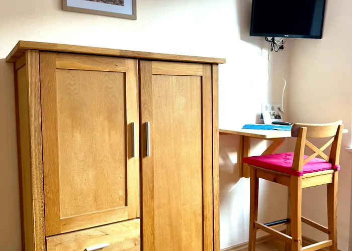 Burggarten Wine Residences - Wein Direkt Vom Winzer, Ebike & Eauto Aufladen Und Parken *